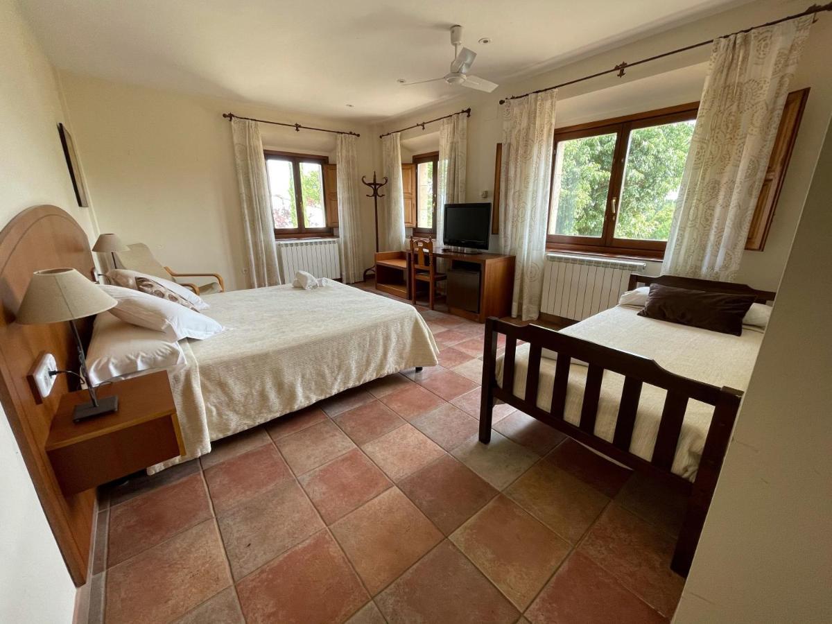 Mas Duc Guest House Brunyola Luaran gambar