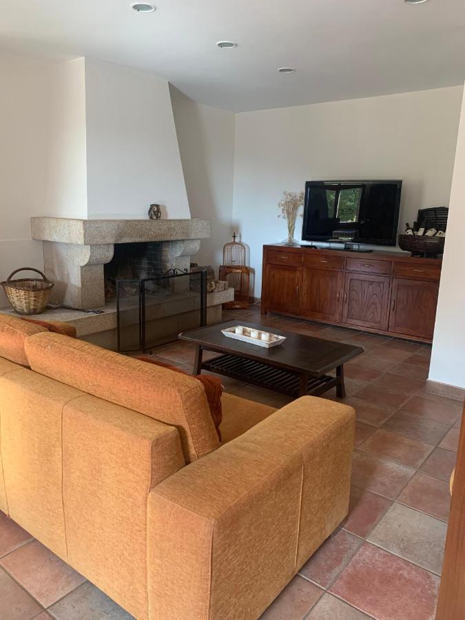 Mas Duc Guest House Brunyola Luaran gambar
