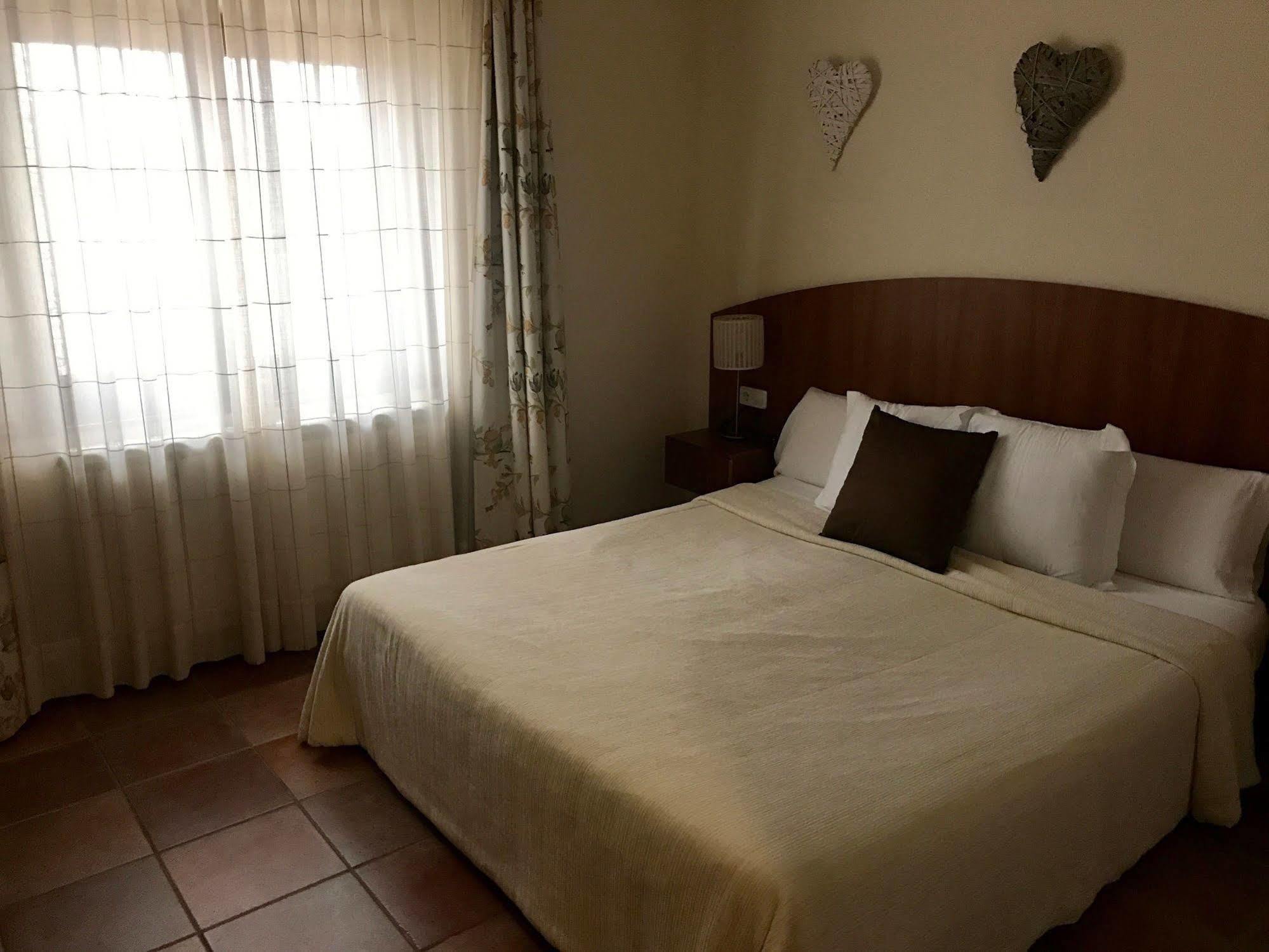 Mas Duc Guest House Brunyola Luaran gambar