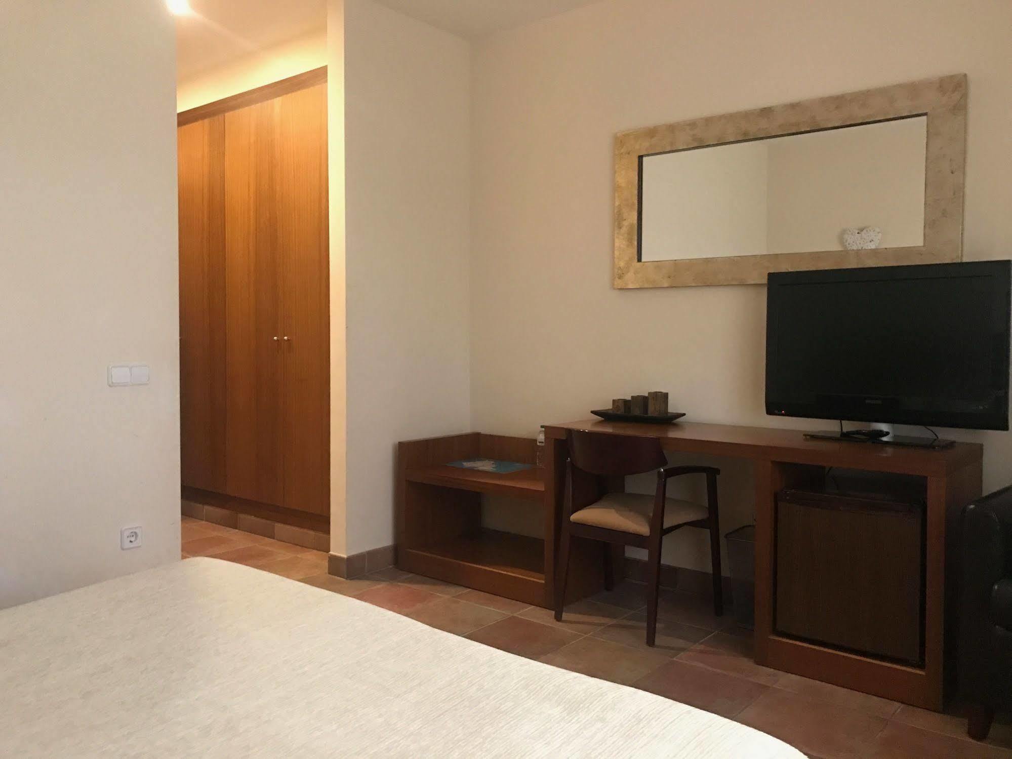 Mas Duc Guest House Brunyola Luaran gambar